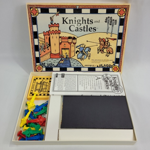 Knights & Castles Vintage 1991 Board Game by Aristoplay C8